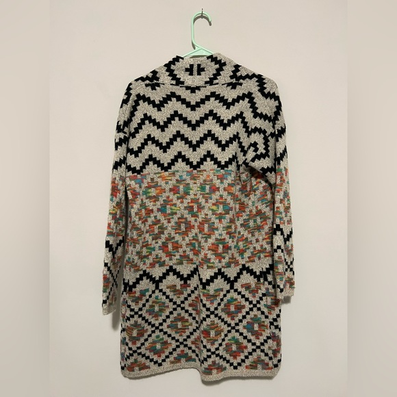 Rainbow pattern debut sweater - Picture 3 of 8